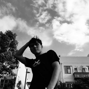 久久精品免费老师自慰
